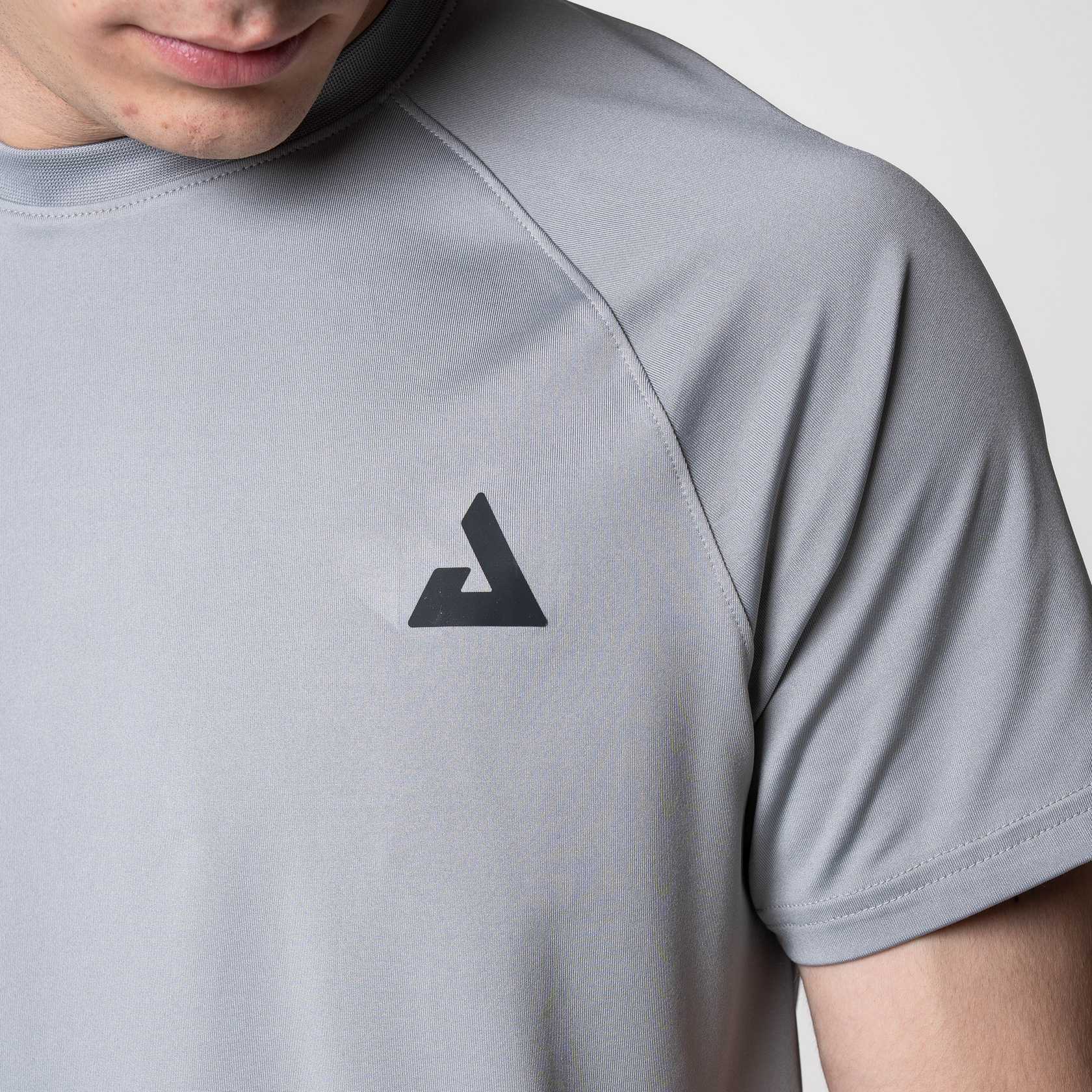Men's Court Short Sleeve - Image 11