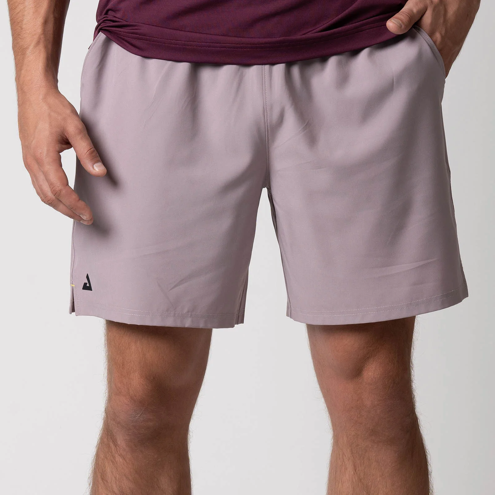 Men's Woven 7" Shorts - Image 4