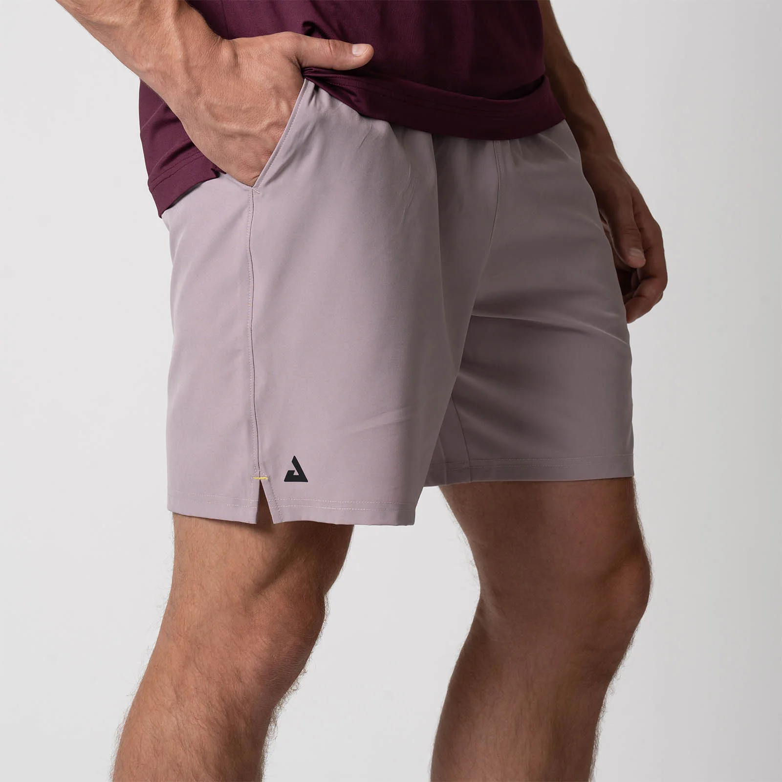 Men's Woven 7" Shorts - Image 5