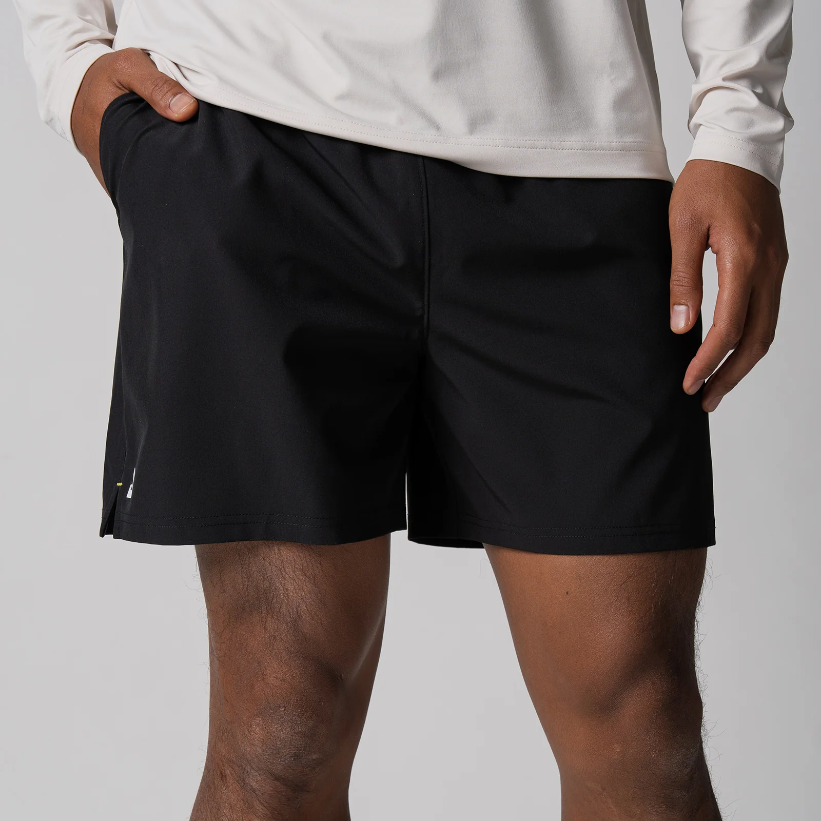 Men's Woven Shorts (5") - Image 10